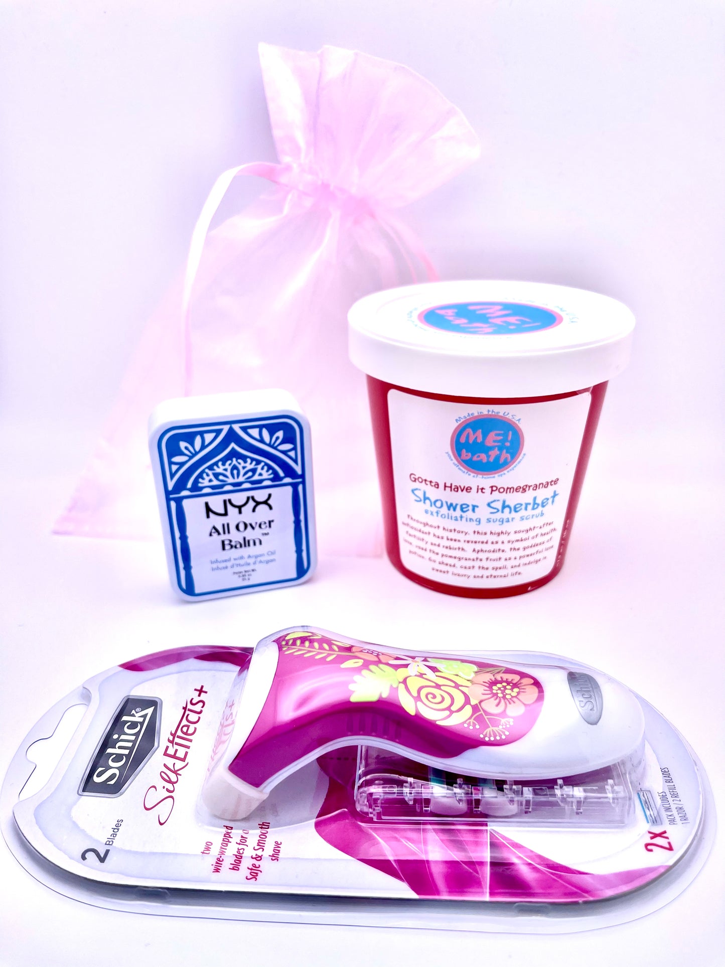 "SILK AND SMOOTH" GIFT SET